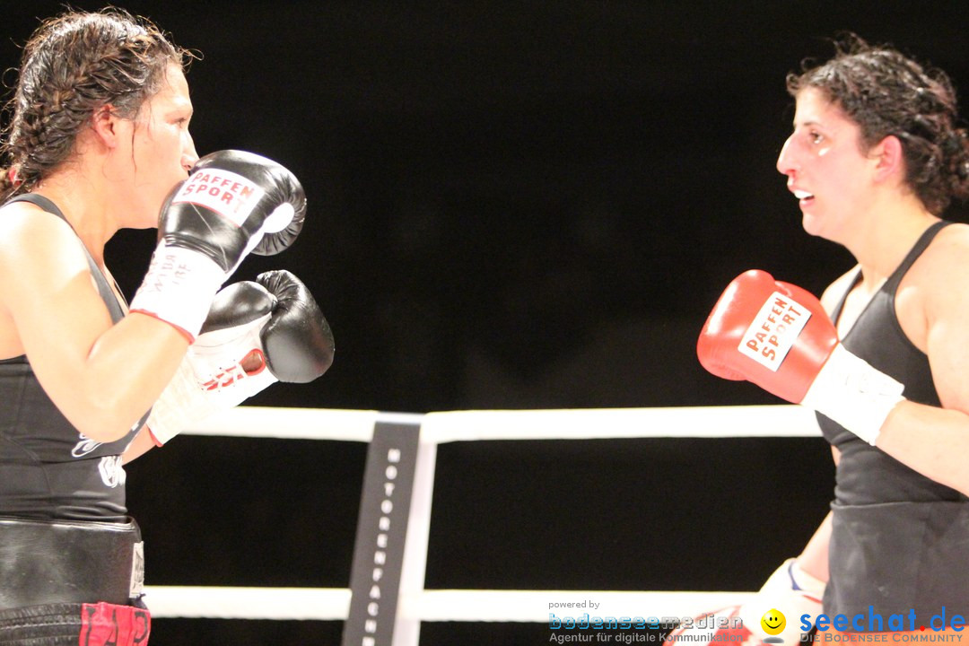 Rola El-Halabi vs. Victoria Cisneros: WM Boxkampf: Ulm, 10.05.2014