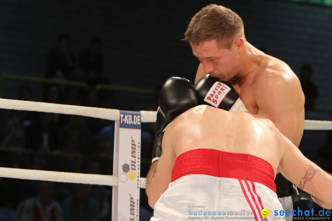 Rola El-Halabi vs. Victoria Cisneros: WM Boxkampf: Ulm, 10.05.2014