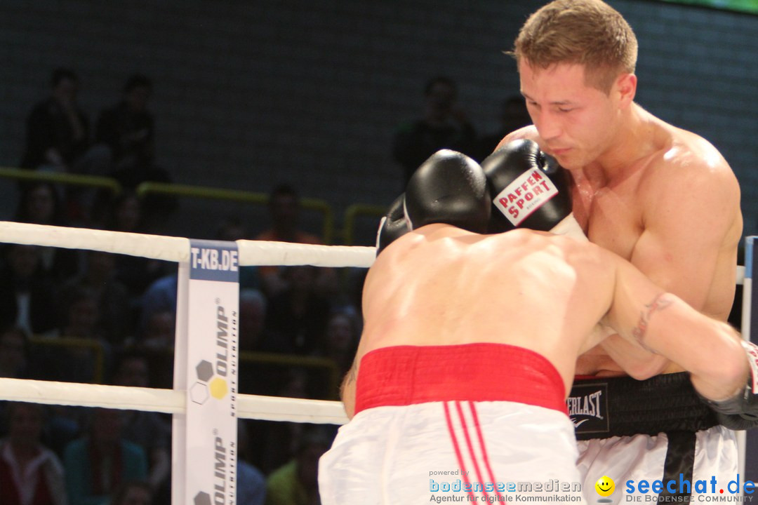 Rola El-Halabi vs. Victoria Cisneros: WM Boxkampf: Ulm, 10.05.2014