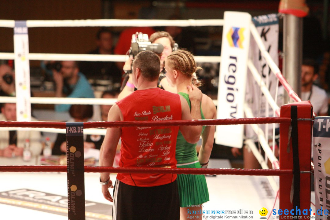 Rola El-Halabi vs. Victoria Cisneros: WM Boxkampf: Ulm, 10.05.2014