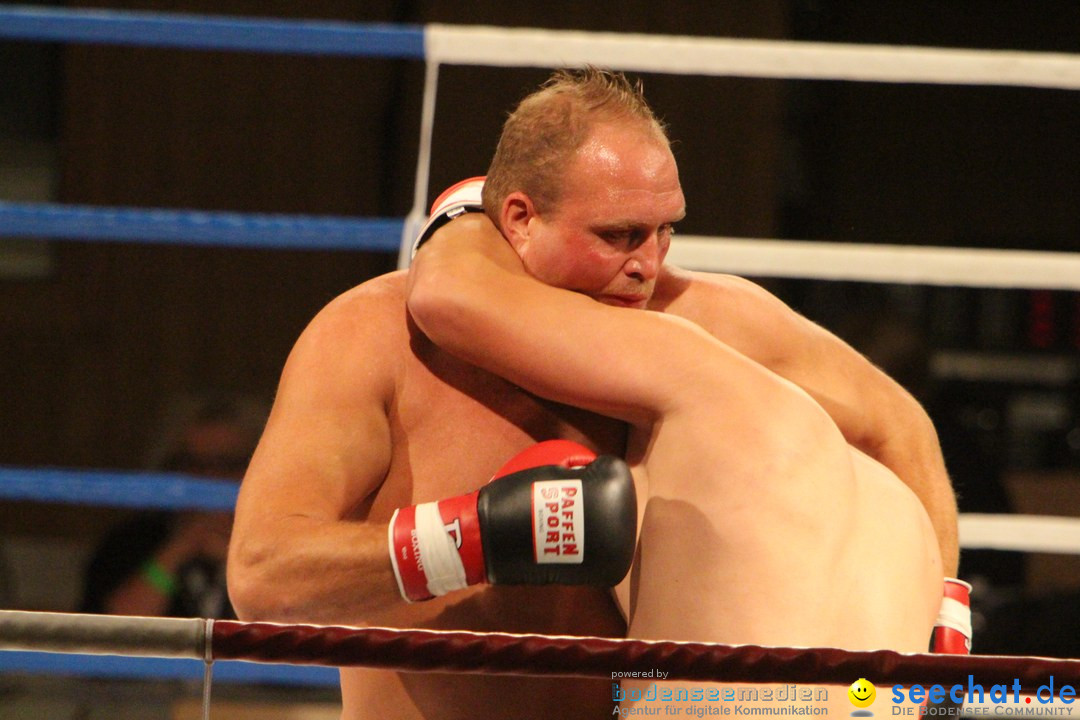 Rola El-Halabi vs. Victoria Cisneros: WM Boxkampf: Ulm, 10.05.2014