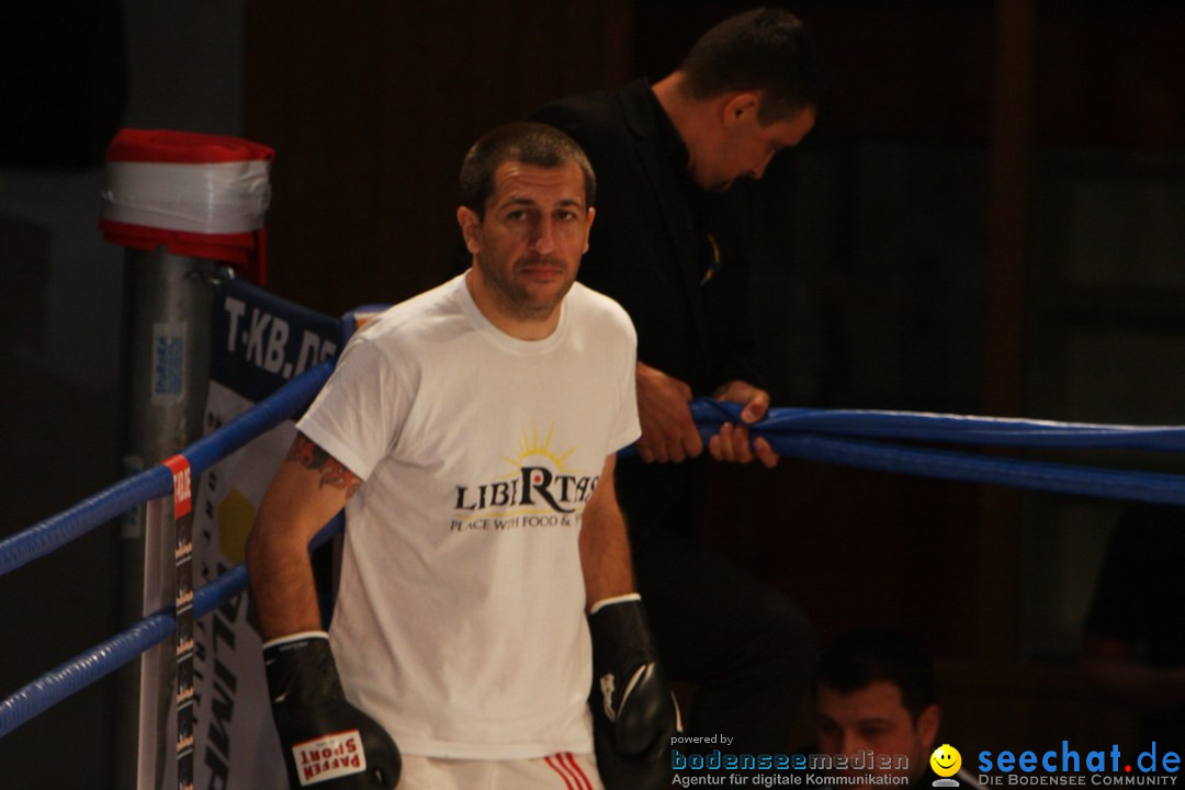 Rola El-Halabi vs. Victoria Cisneros: WM Boxkampf: Ulm, 10.05.2014