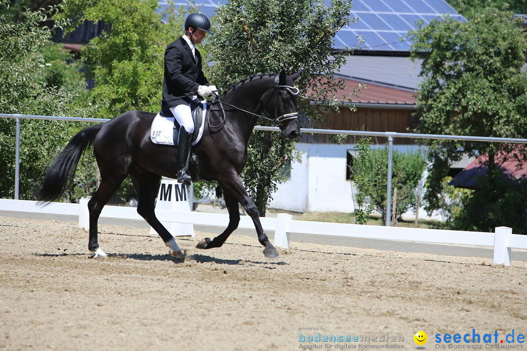 Reitturnier auf dem Ziegelhof in Dettingen-Wallhausen am Bodensee, 22.06.20