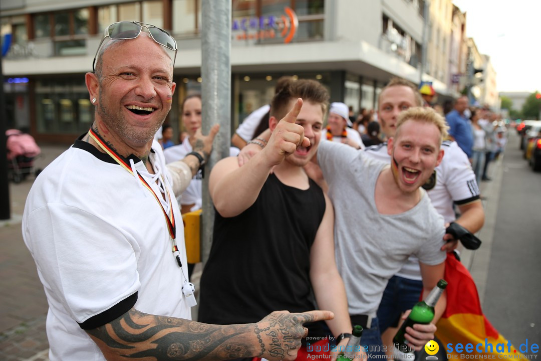 WM 2014: Deutschland vs. Frankreich: Singen am Bodensee, 04.07.2014