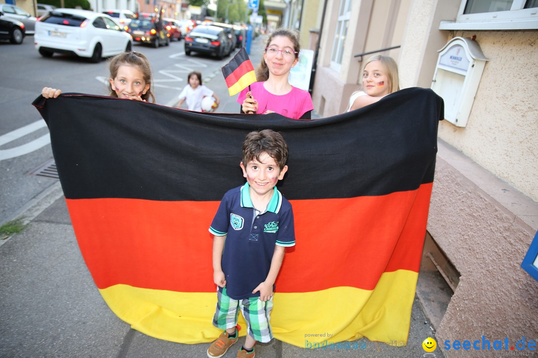 WM 2014: Deutschland vs. Frankreich: Singen am Bodensee, 04.07.2014