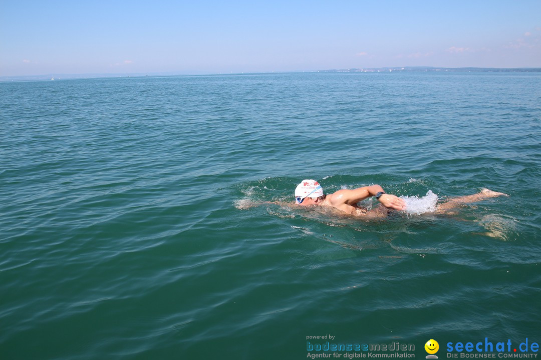 Wigald Boning durchquert den Bodensee: Friedrichshafen, 16.07.2014