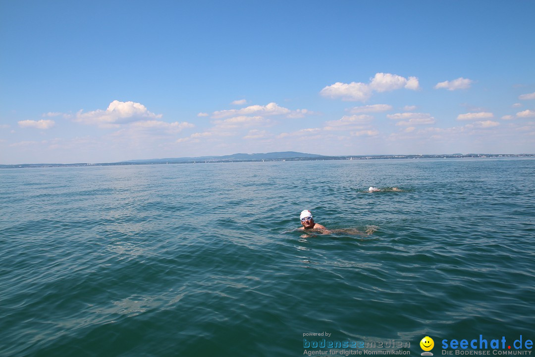 Wigald Boning durchquert den Bodensee: Friedrichshafen, 16.07.2014