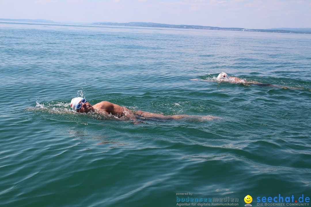 Wigald Boning durchquert den Bodensee: Friedrichshafen, 16.07.2014