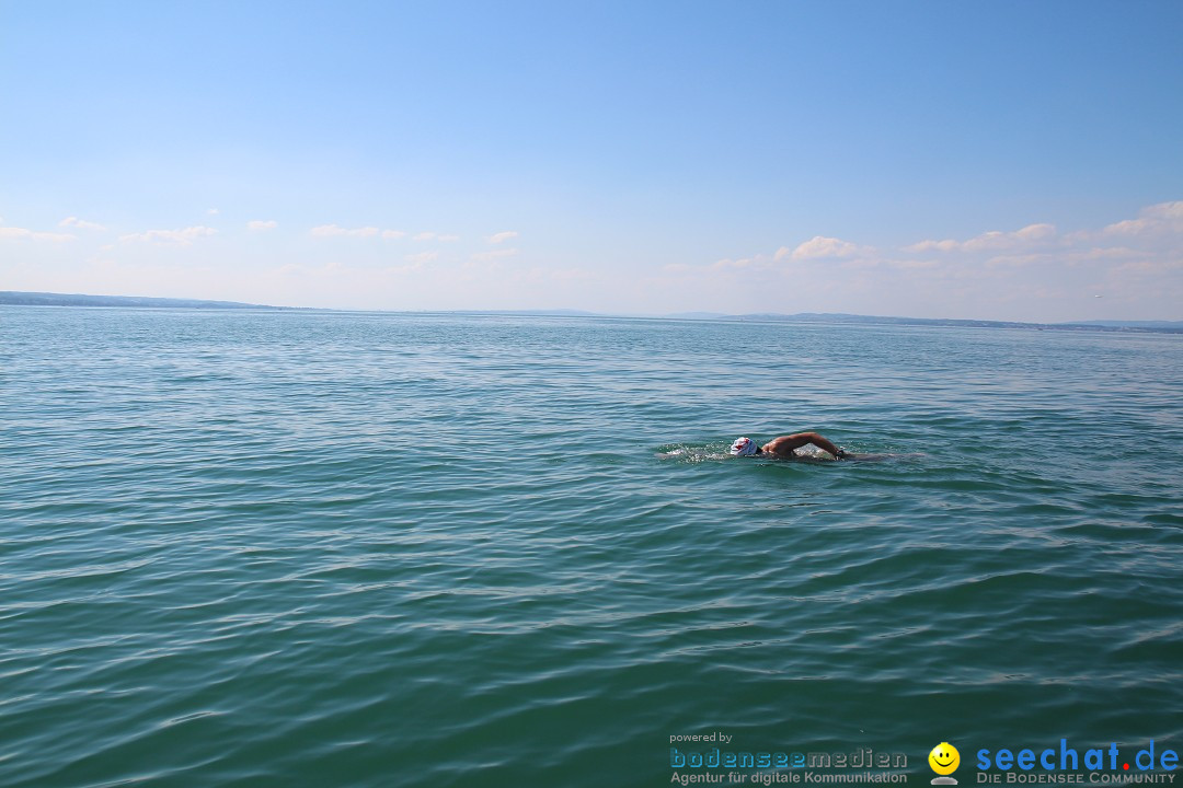 Wigald Boning durchquert den Bodensee: Friedrichshafen, 16.07.2014