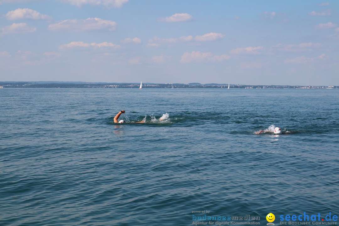 Wigald Boning durchquert den Bodensee: Friedrichshafen, 16.07.2014