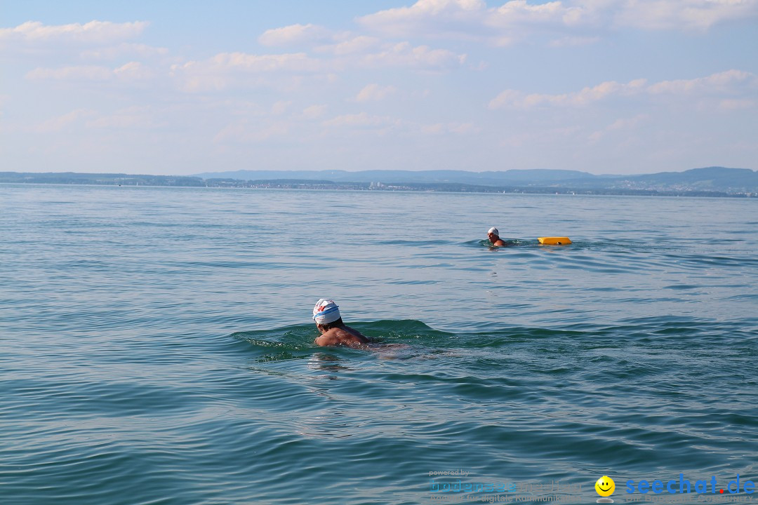 Wigald Boning durchquert den Bodensee: Friedrichshafen, 16.07.2014