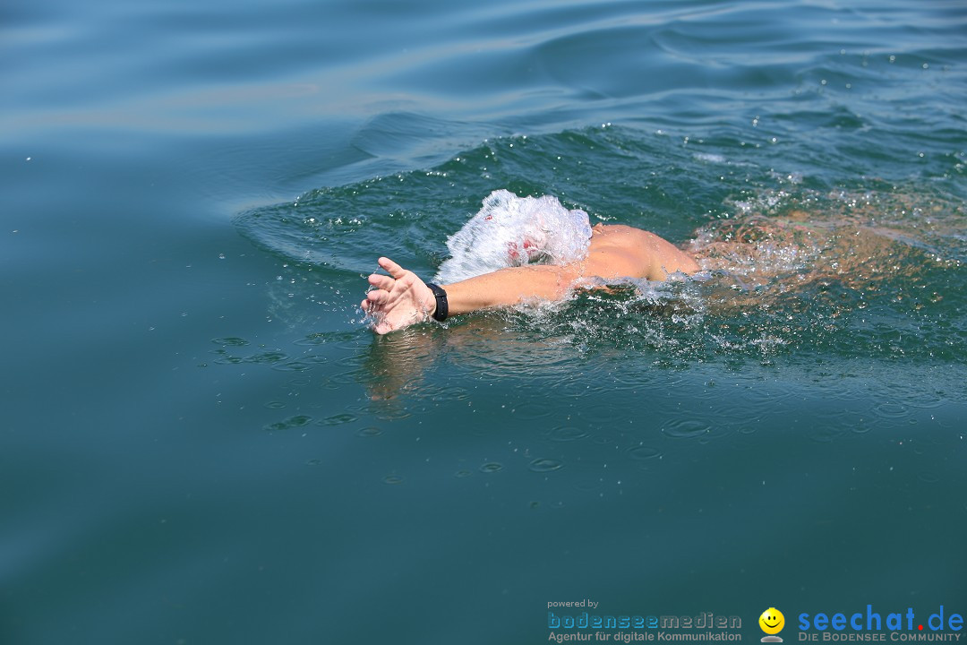 Wigald Boning durchquert den Bodensee: Friedrichshafen, 16.07.2014