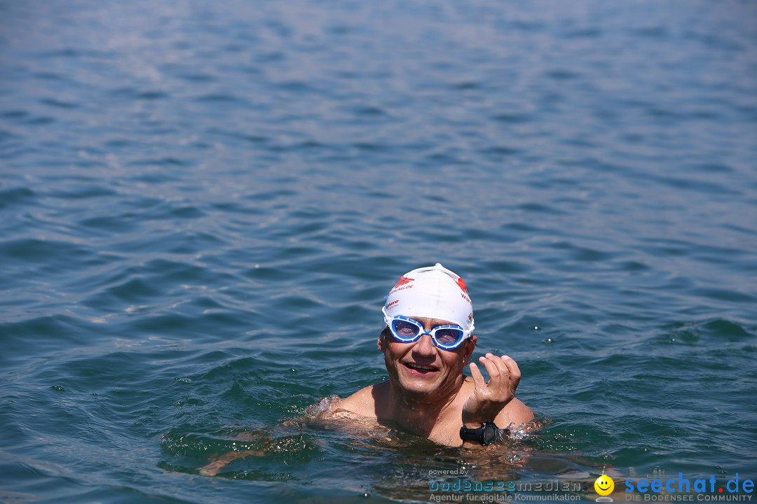 Wigald Boning durchquert den Bodensee: Friedrichshafen, 16.07.2014