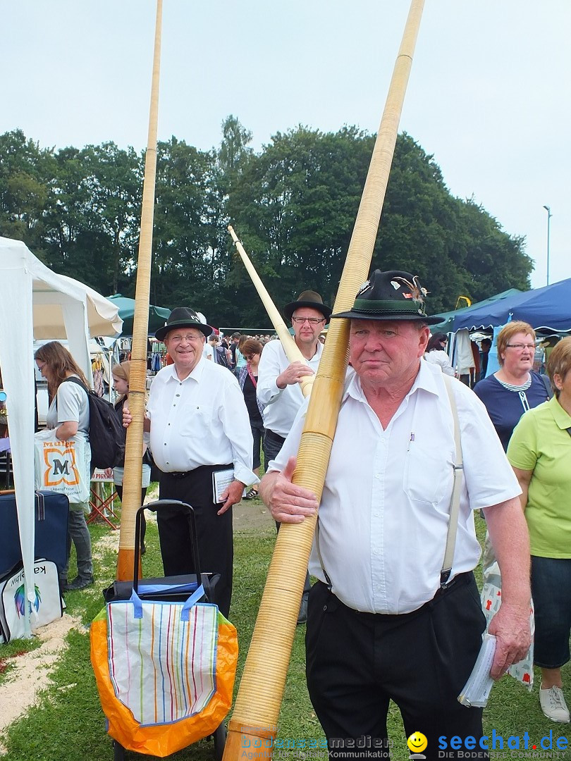 Flohmarkt und Fest: Oggelshausen in Oberschwaben, 02.08.2014