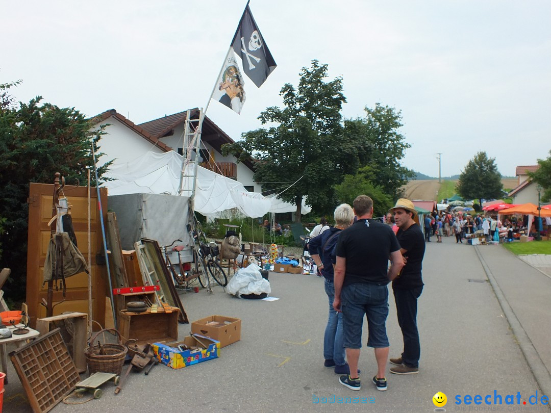 Flohmarkt und Fest: Oggelshausen in Oberschwaben, 02.08.2014