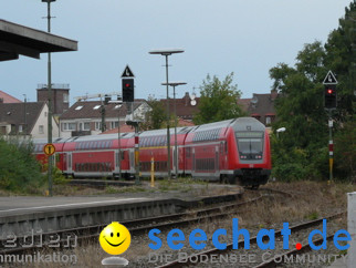 Doppelstockzug Stuttgart-FN-Lindau auf Rangierfahrt am Hafenbahnhof FN