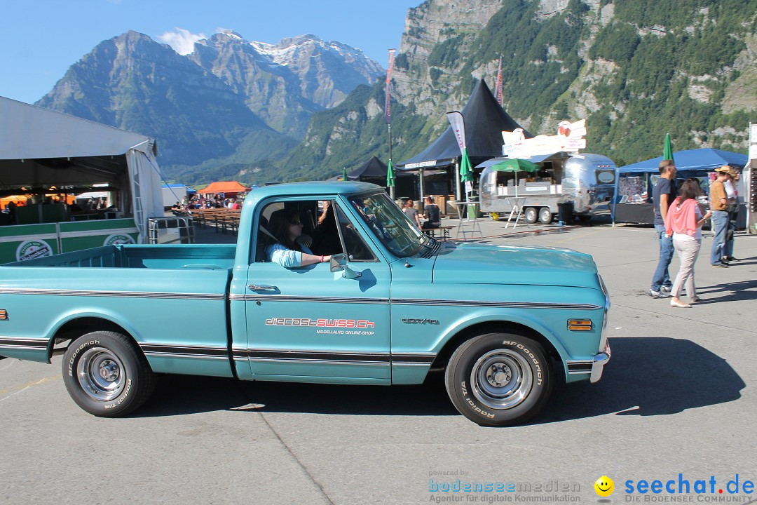 Burn Out Us-Car &amp;amp;amp;amp;amp; Bike Festival: Schweiz - Mollis, 17.08.2014