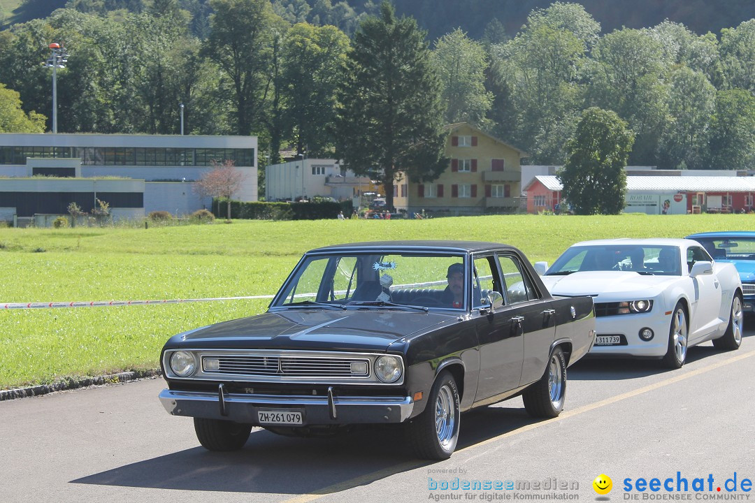 Burn Out Us-Car &amp;amp;amp;amp;amp; Bike Festival: Schweiz - Mollis, 17.08.2014