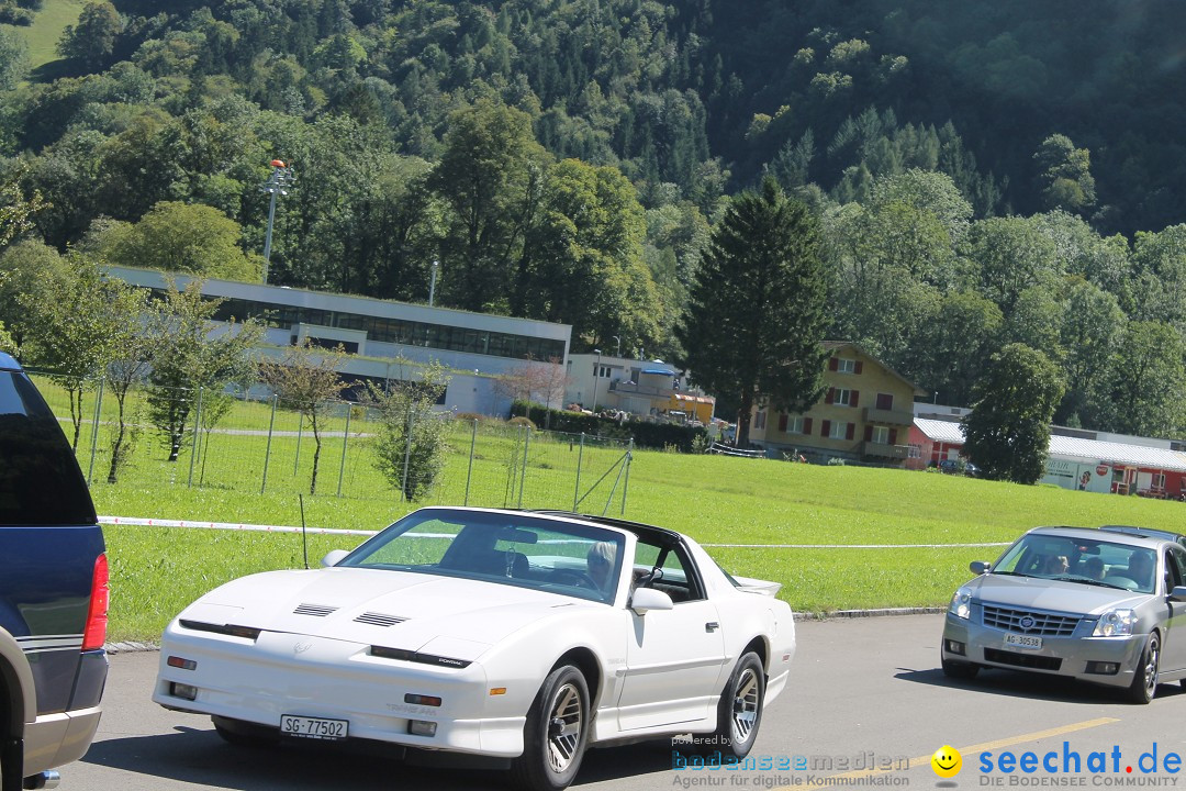 Burn Out Us-Car &amp;amp;amp;amp;amp; Bike Festival: Schweiz - Mollis, 17.08.2014