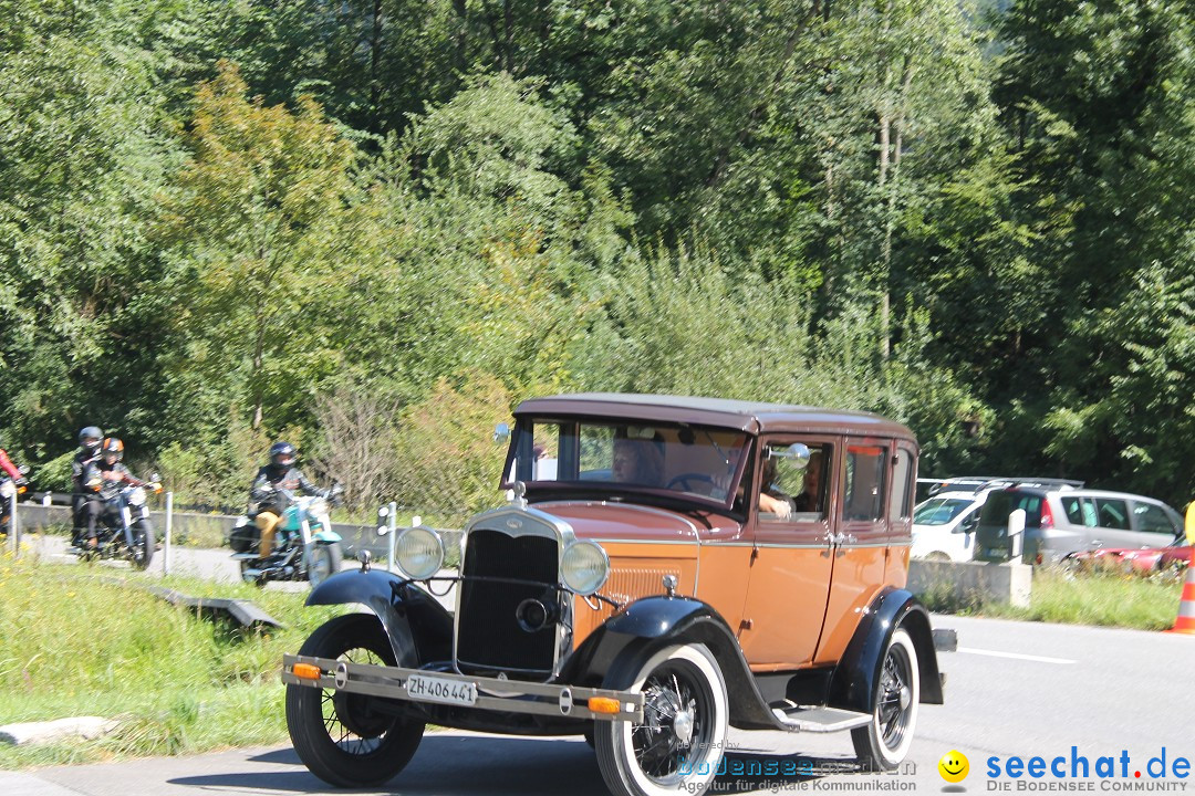 Burn Out Us-Car &amp;amp;amp;amp;amp; Bike Festival: Schweiz - Mollis, 17.08.2014