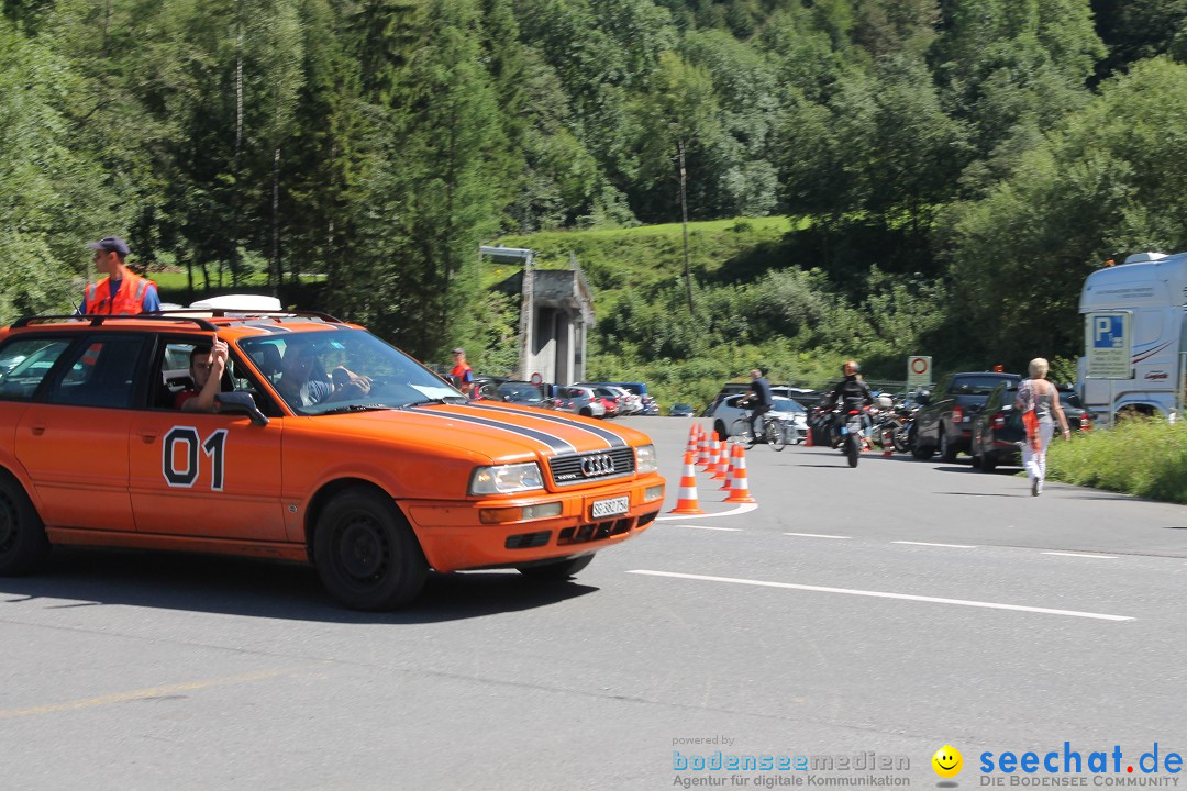 Burn Out Us-Car &amp;amp;amp;amp;amp; Bike Festival: Schweiz - Mollis, 17.08.2014