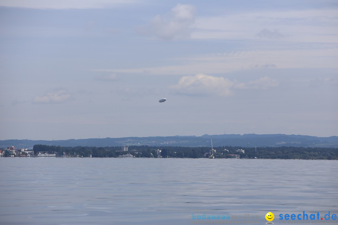 Bodenseequerung mit seechat.de Begleitboot: Jacque: Friedrichshafen, 25.08.