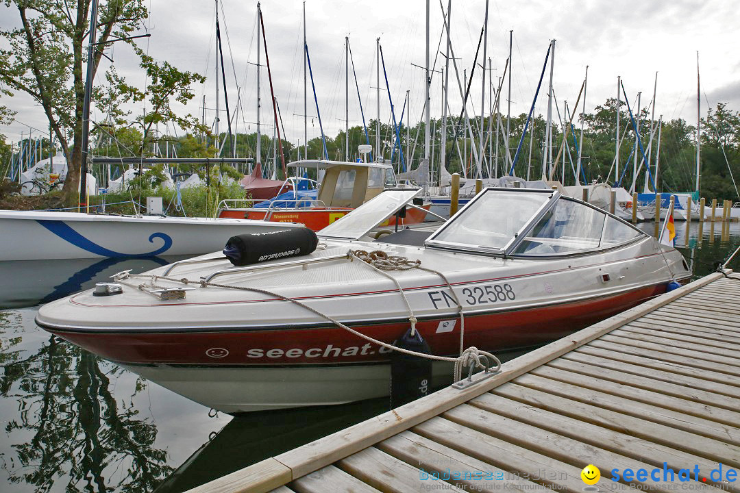 Bodenseequerung mit seechat.de Begleitboot: Jacque: Friedrichshafen, 25.08.