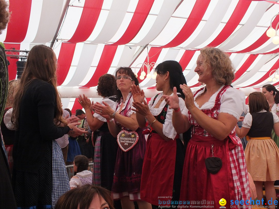 Dirndl-Weltrekord: Bad-Schussenried am Bodensee, 04.10.2014