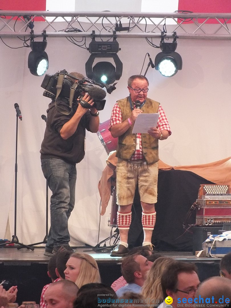 Dirndl-Weltrekord: Bad-Schussenried am Bodensee, 04.10.2014