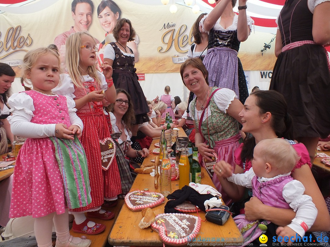 Dirndl-Weltrekord: Bad-Schussenried am Bodensee, 04.10.2014