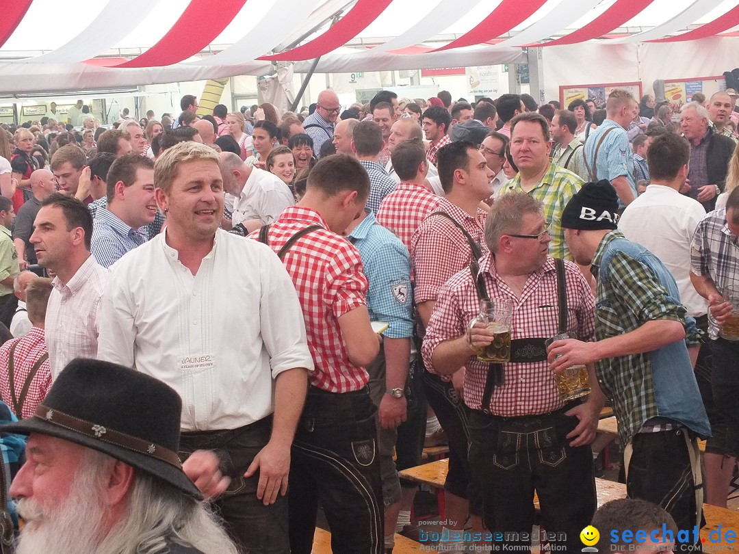 Dirndl-Weltrekord: Bad-Schussenried am Bodensee, 04.10.2014