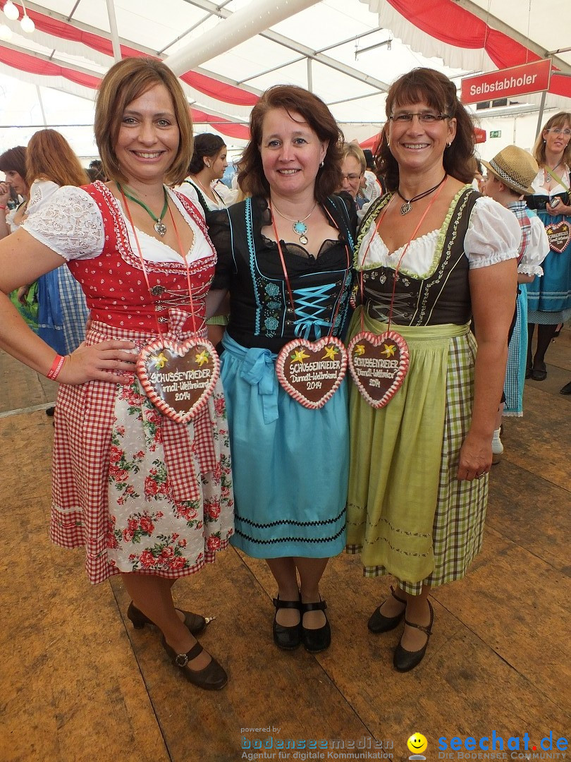 Dirndl-Weltrekord: Bad-Schussenried am Bodensee, 04.10.2014