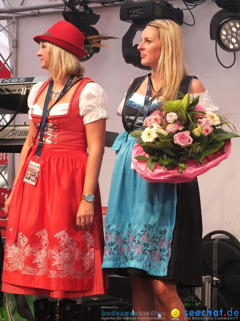 Dirndl-Weltrekord: Bad-Schussenried am Bodensee, 04.10.2014