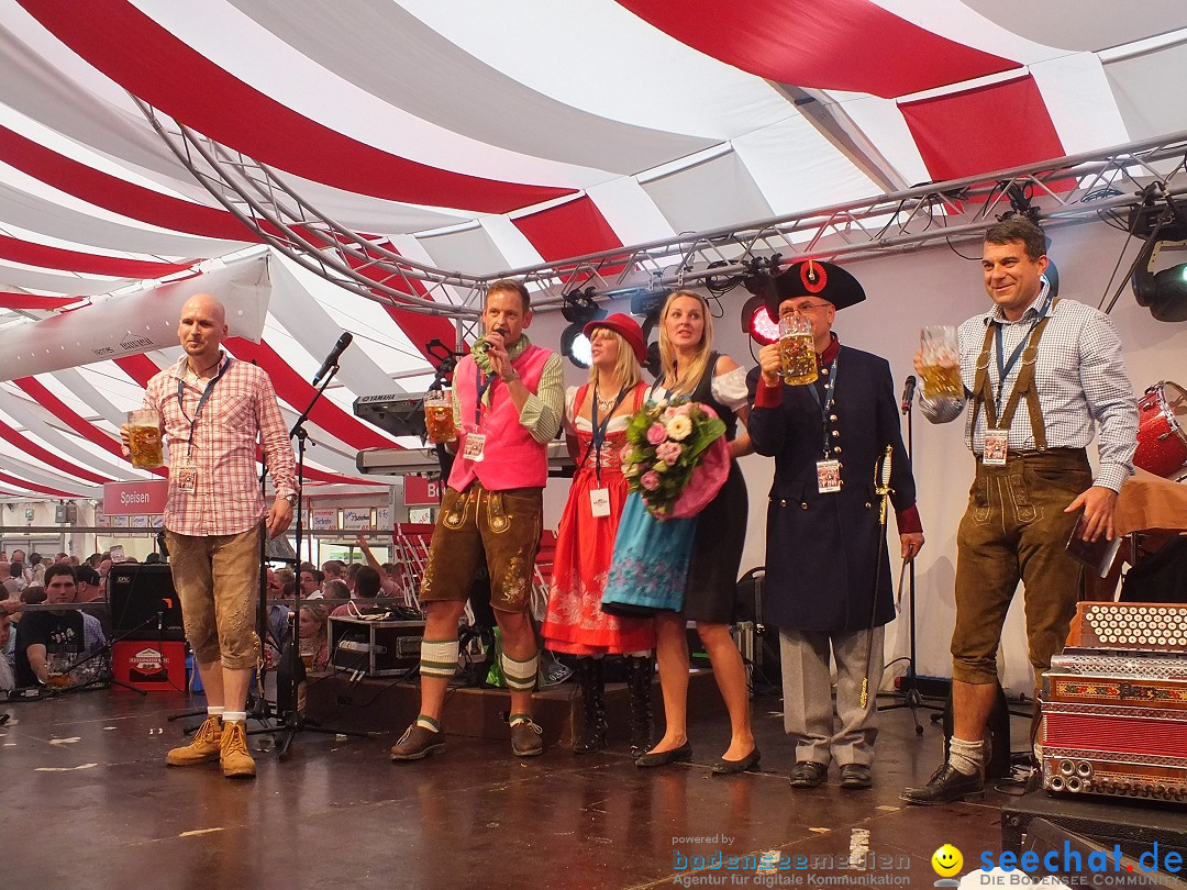 Dirndl-Weltrekord: Bad-Schussenried am Bodensee, 04.10.2014