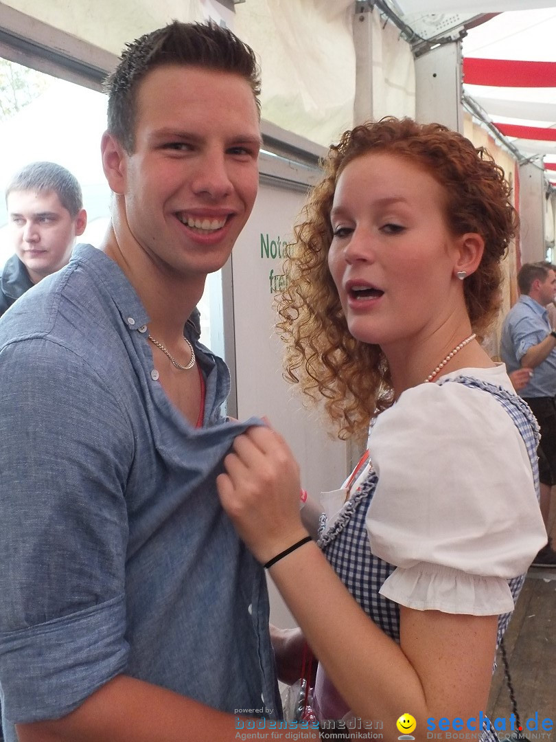 Dirndl-Weltrekord: Bad-Schussenried am Bodensee, 04.10.2014