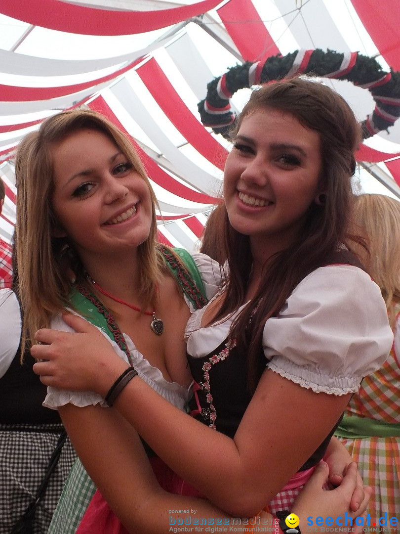 Dirndl-Weltrekord: Bad-Schussenried am Bodensee, 04.10.2014