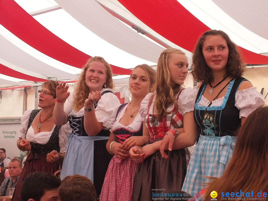 Dirndl-Weltrekord: Bad-Schussenried am Bodensee, 04.10.2014