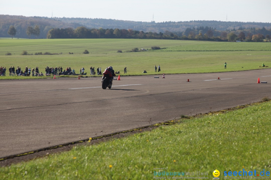 Flugplatzblasen - Beschleunigungsrennensport: Aalen, 19.10.2014