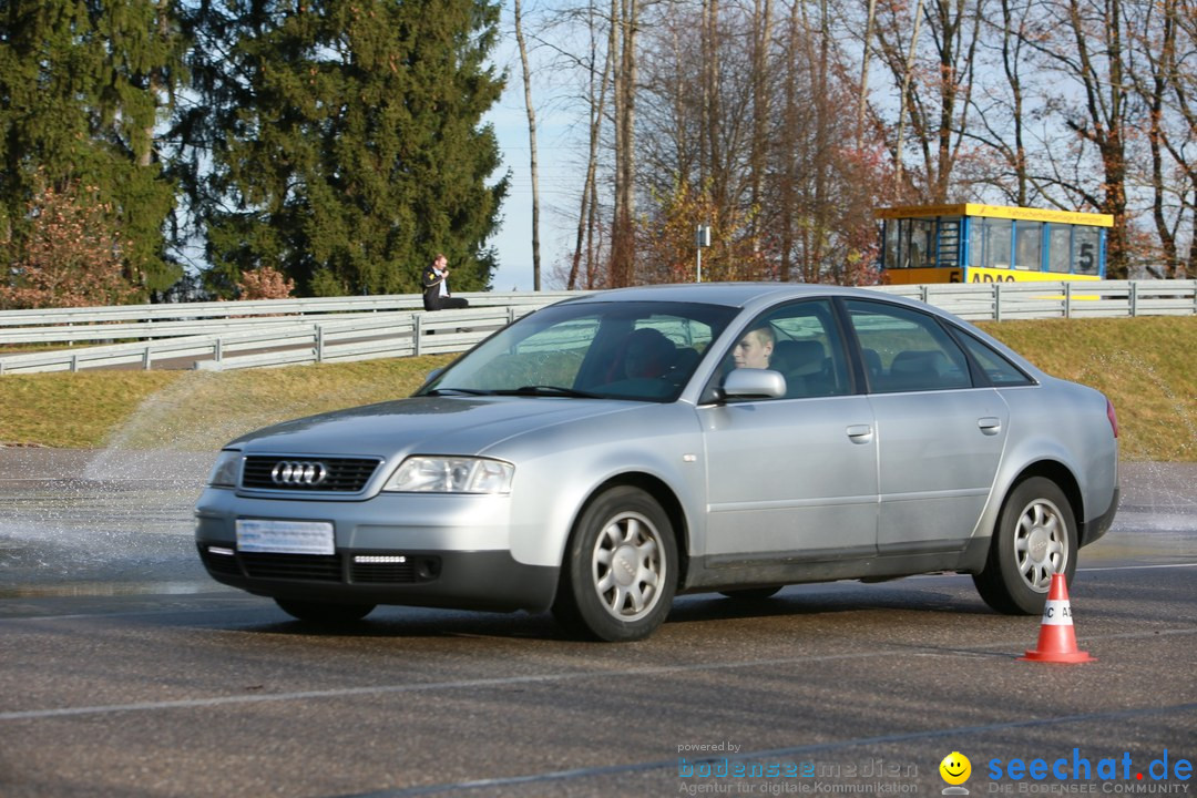 2. SEECHAT.DE Verkehrssicherheitstag auf der ADAC-Anlage: Kempten, 22.11.14