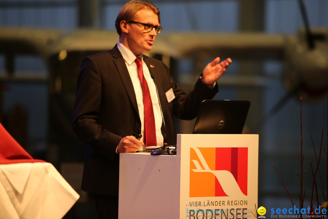 INTERNATIONALER WIRTSCHAFTSRAUM BODENSEE: Friedrichshafen, 18.12.2014