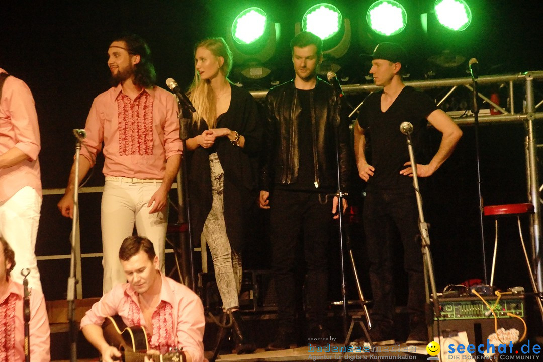 Benefizkonzert: Glasperlenspiel und Papis Pumpels: Stockach, 23.12.2014