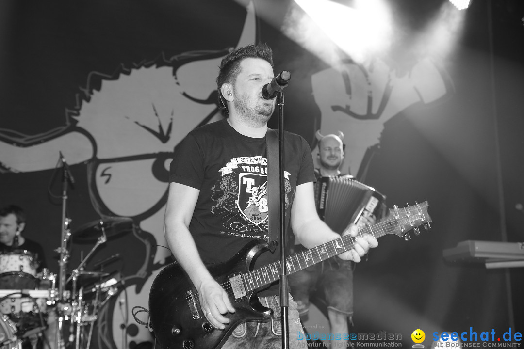 TROGLAUER-BUAM - Heavy Volxmusic: Steisslingen am Bodensee, 16.02.2015