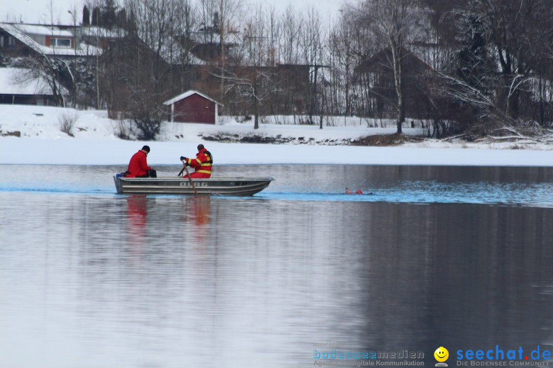 Ice Mile - Extremschwimmer Hamza Bakircioglu: See in Sonthofen, 28.02.2015