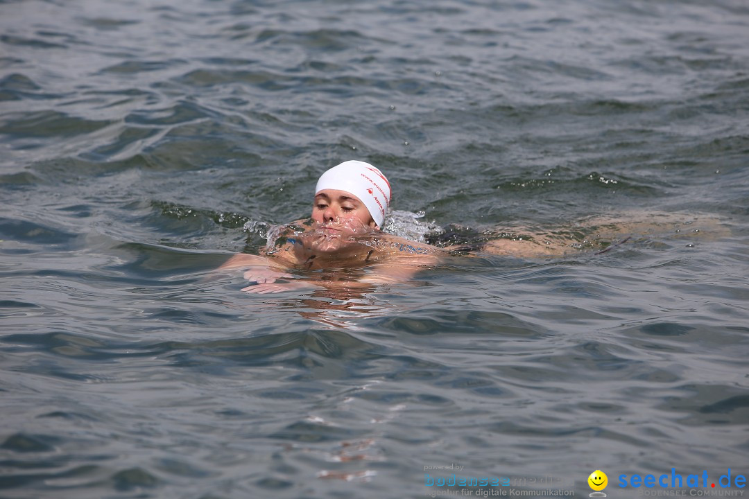 Svenja Holzinger durchquert den Bodensee: Friedrichshafen, 24.05.2015