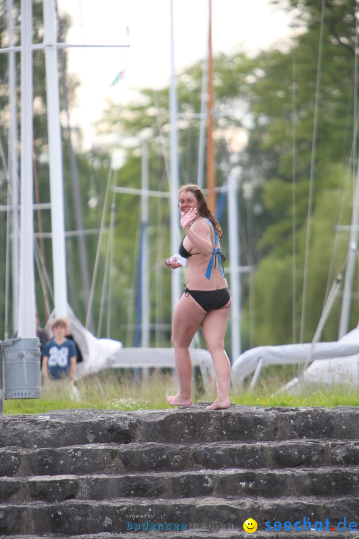 Svenja Holzinger durchquert den Bodensee: Friedrichshafen, 24.05.2015