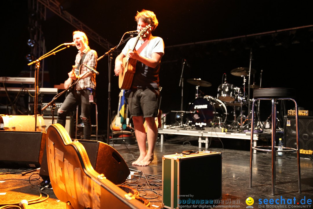 Marlon Roudette und Benne - Honberg-Sommer: Tuttlingen, 23.07.2015