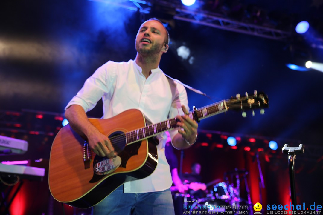 Marlon Roudette und Benne - Honberg-Sommer: Tuttlingen, 23.07.2015