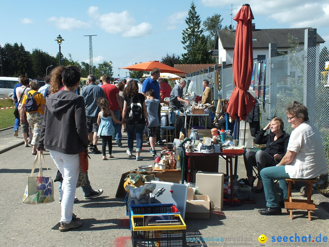 Flohmarkt und Fest: Oggelshausen in Oberschwaben, 24.07.2015