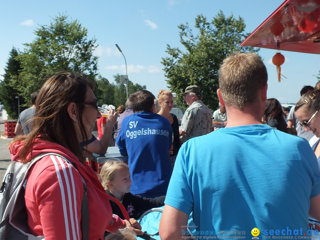 Flohmarkt und Fest: Oggelshausen in Oberschwaben, 24.07.2015