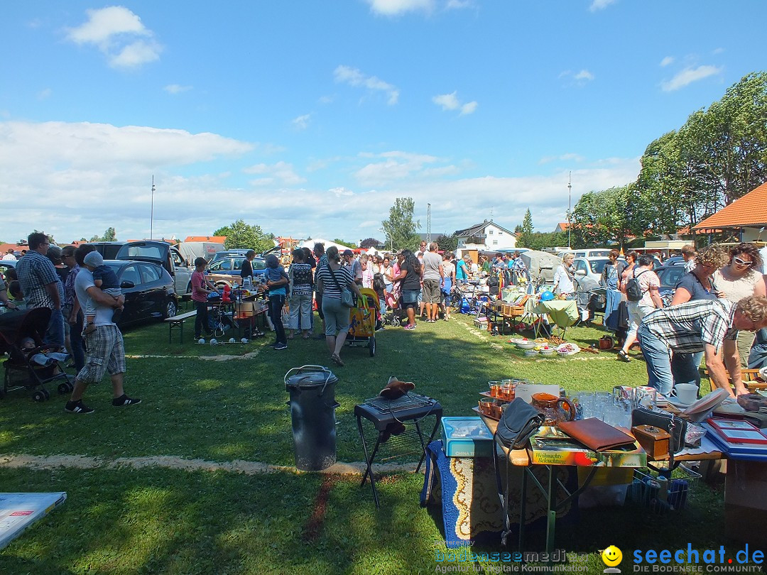 Flohmarkt und Fest: Oggelshausen in Oberschwaben, 24.07.2015